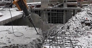 Демонтаж монолитного перекрытия в Коркино - Профессиональная разборка от 837 руб.