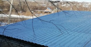 Демонтаж поликарбоната с крыши в Коркино - услуги по доступной цене от 628 рублей