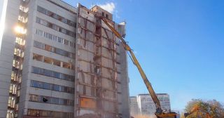 Демонтаж многоэтажного дома Коркино, цена от 3714 руб.